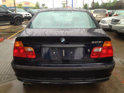 2001 BMW 325 i