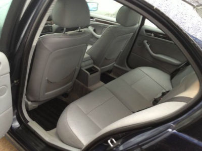 2001 BMW 325 i