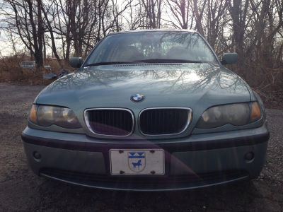 2003 BMW 325  i
