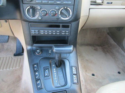1995 BMW 325  i