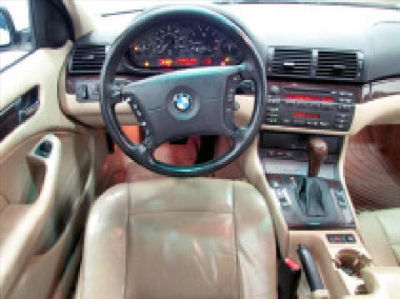 2002 BMW 325 xi
