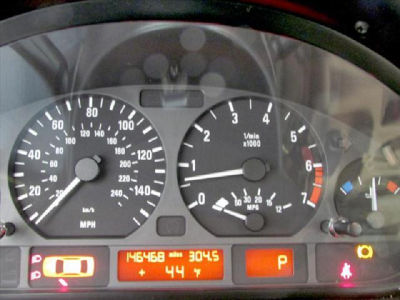 2002 BMW 325 xi