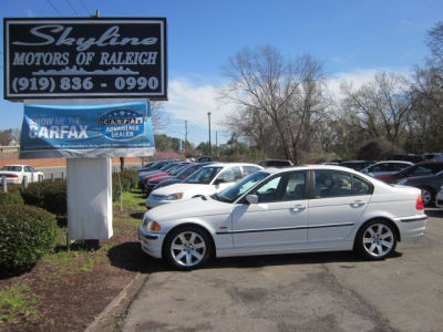 2001 BMW 325  i