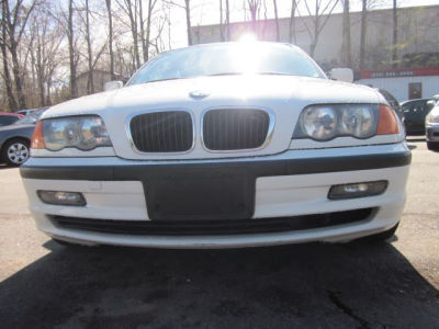 2001 BMW 325 i