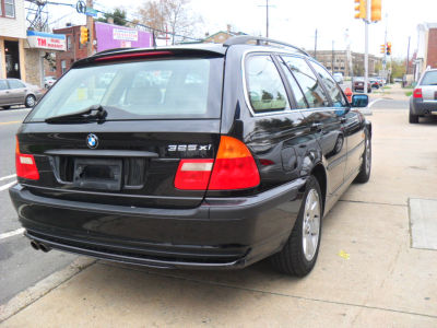 2001 BMW 325 xi
