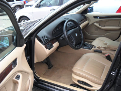 2001 BMW 325 xi