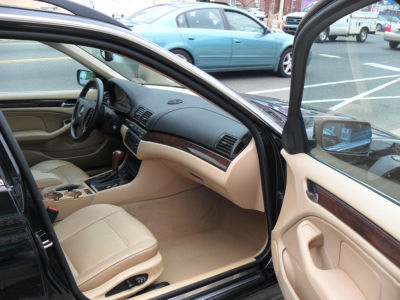 2001 BMW 325 xi