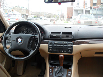 2001 BMW 325 xi