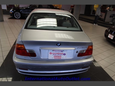 2001 BMW 325  Ci