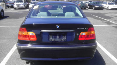 2002 BMW 325 xi