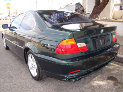 2001 BMW 325  Ci