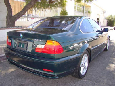 2001 BMW 325  Ci