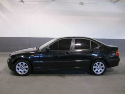 2002 BMW 325 xi