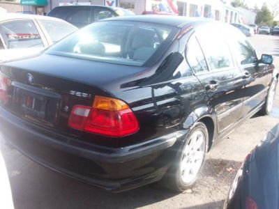 2001 BMW 325 i