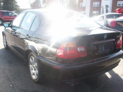 2001 BMW 325 i