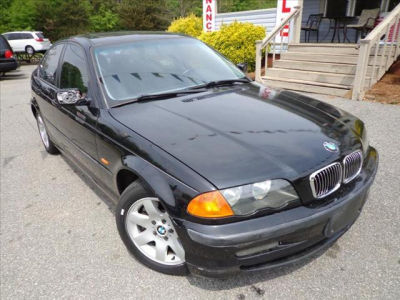 2001 BMW 325  i