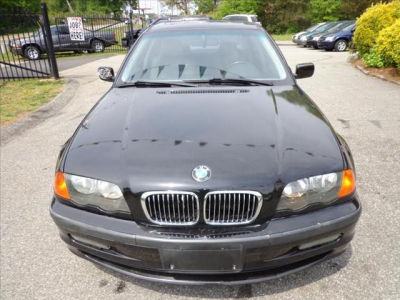 2001 BMW 325  i