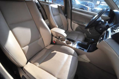 2004 BMW 325 i