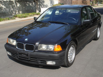 1992 BMW 325  i