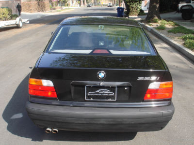 1992 BMW 325 i
