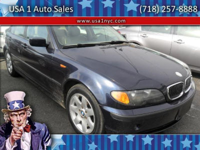 2002 BMW 325  xi