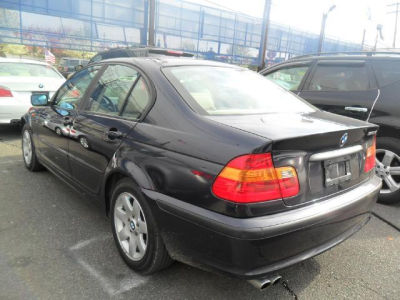 2002 BMW 325 xi