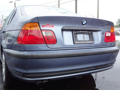 2001 BMW 325 i