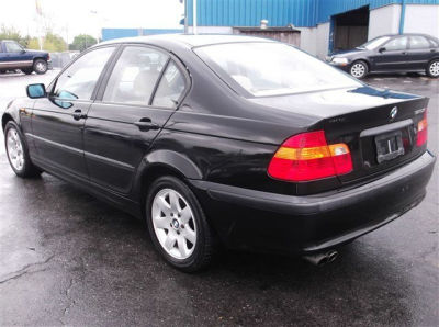 2003 BMW 325 xi