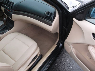 2003 BMW 325 xi
