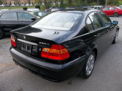 2003 BMW 325 xi