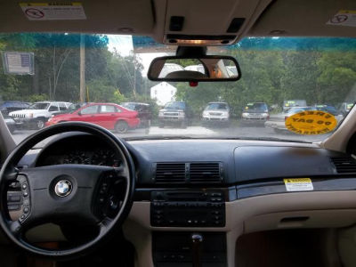 2003 BMW 325 xi