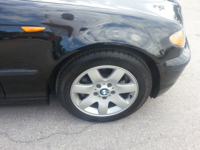 2002 BMW 325 i