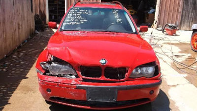 2002 BMW 325 iT