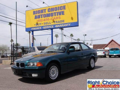 1992 BMW 325  iS