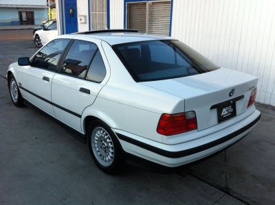 1995 BMW 325 i
