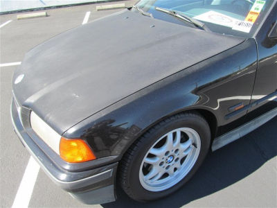 1995 BMW 325  i
