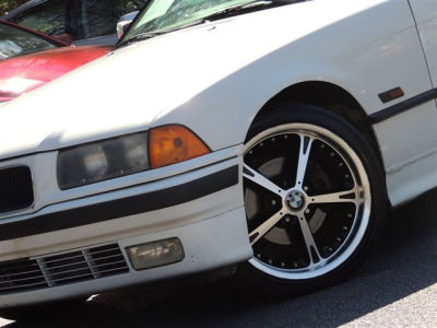 1995 BMW 325  i