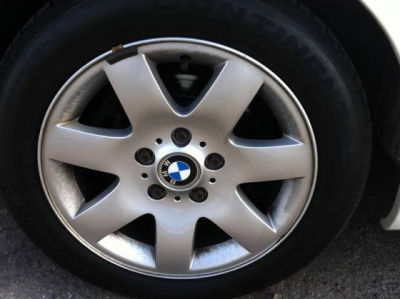 2002 BMW 325 xi