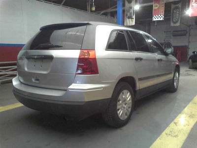 2002 BMW 325  i