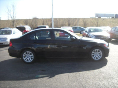 2006 BMW 325  i -
   Cars.com </title>
   <meta name="title" content="2006 BMW 325  i - Cars.com"/>
   <meta name="description" content="Listed on Cars.com