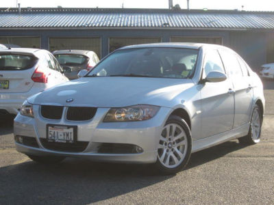 2006 BMW 325  xi -
   Cars.com </title>
   <meta name="title" content="2006 BMW 325  xi - Cars.com"/>
   <meta name="description" content="Listed on Cars.com