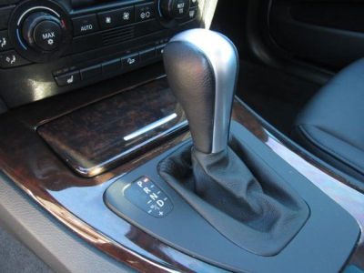 2006 BMW 325 xi -
Cars.com </title>
<meta name="title" content="2006 BMW 325 xi - Cars.com"/>
<meta name="description" content="Listed on Cars.com