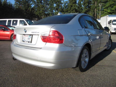 2006 BMW 325 xi -
Cars.com </title>
<meta name="title" content="2006 BMW 325 xi - Cars.com"/>
<meta name="description" content="Listed on Cars.com