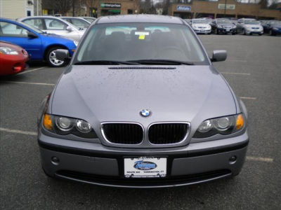 2005 BMW 325 xi -
Cars.com </title>
<meta name="title" content="2005 BMW 325 xi - Cars.com"/>
<meta name="description" content="Listed on Cars.com