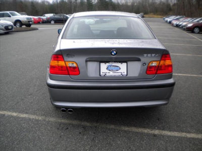 2005 BMW 325 xi -
Cars.com </title>
<meta name="title" content="2005 BMW 325 xi - Cars.com"/>
<meta name="description" content="Listed on Cars.com