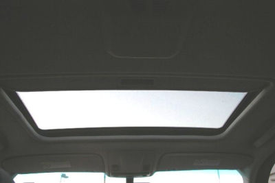 2003 BMW 325  xi -
   Cars.com </title>
   <meta name="title" content="2003 BMW 325  xi - Cars.com"/>
   <meta name="description" content="Listed on Cars.com