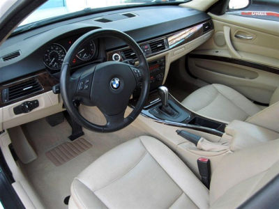 2006 BMW 325  i -
   Cars.com </title>
   <meta name="title" content="2006 BMW 325  i - Cars.com"/>
   <meta name="description" content="Listed on Cars.com