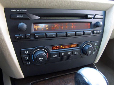 2006 BMW 325  i -
   Cars.com </title>
   <meta name="title" content="2006 BMW 325  i - Cars.com"/>
   <meta name="description" content="Listed on Cars.com