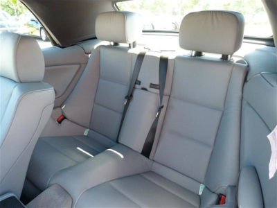 2004 BMW 325  Ci -
   Cars.com </title>
   <meta name="title" content="2004 BMW 325  Ci - Cars.com"/>
   <meta name="description" content="Listed on Cars.com