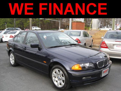 2001 BMW 325  i -
   Cars.com </title>
   <meta name="title" content="2001 BMW 325  i - Cars.com"/>
   <meta name="description" content="Listed on Cars.com